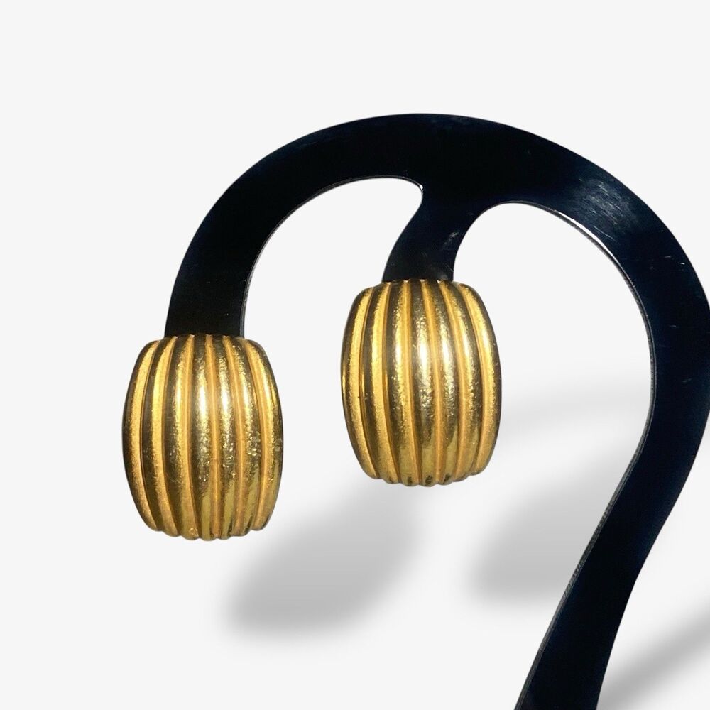 Vintage Clip on Earrings Chunky Ribbed Gold tone Metal Elegant Costume Jewelry